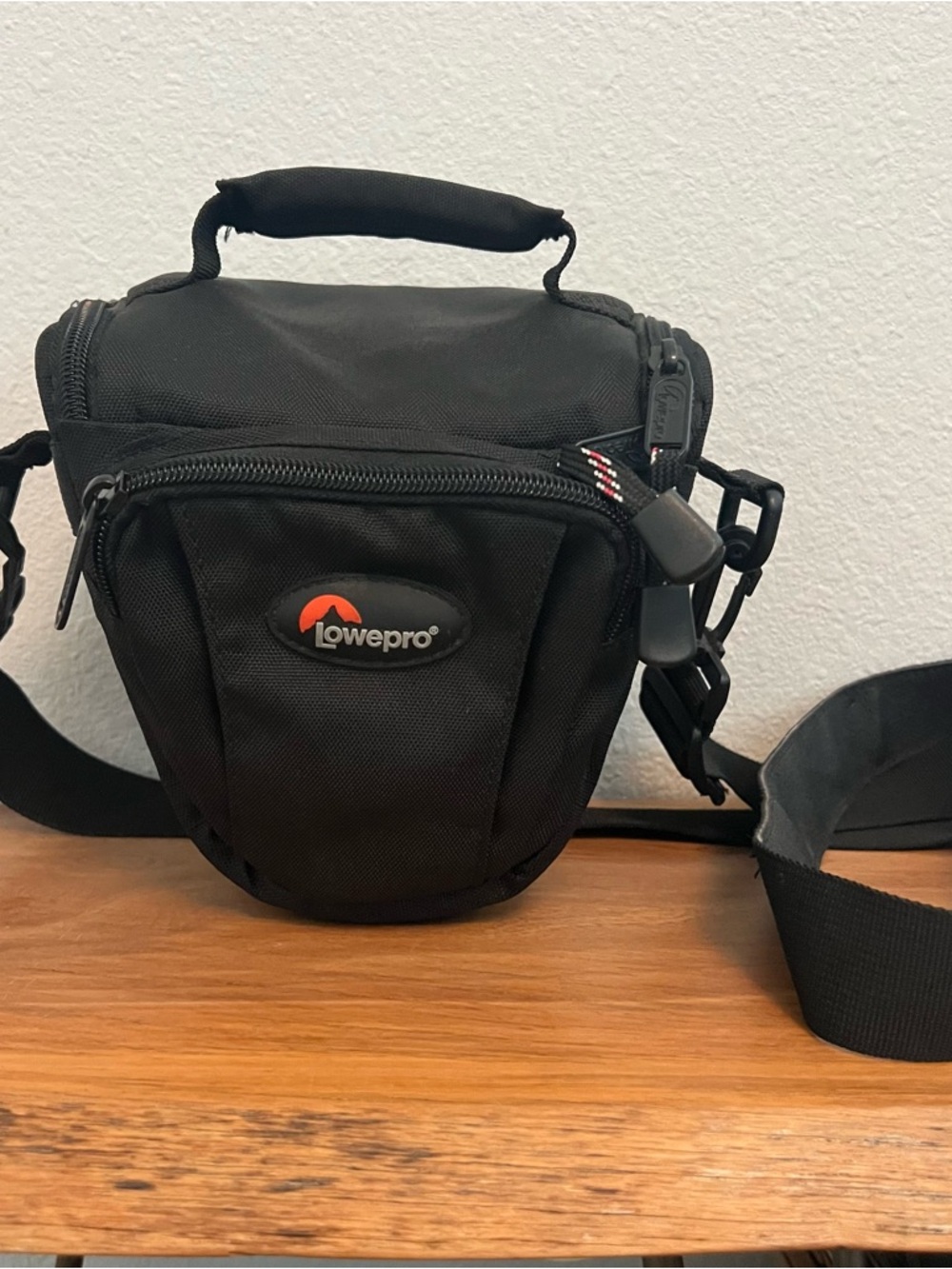 Lowepro Adventura TLZ 20 II Camera Bag Black Techwear Gorpcore Minimalist